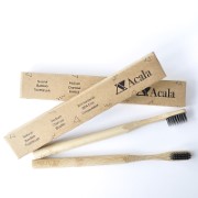 Acala Bambus Zahnbürste mit Aktivkohle Borsten